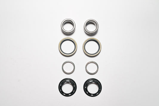 Samurai Rear Axle Seal and Spacer Kit